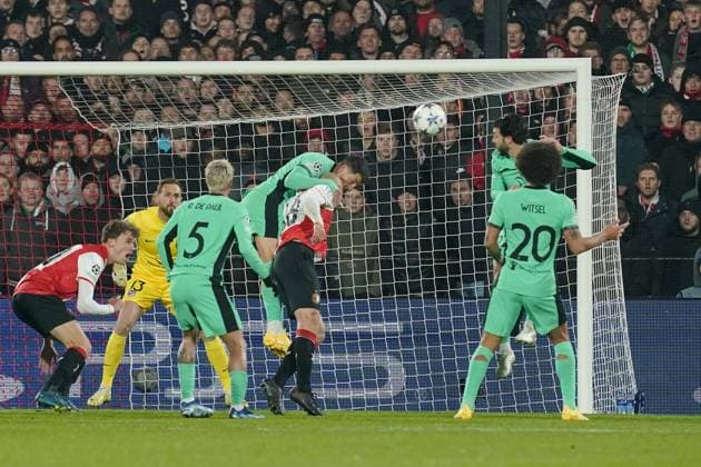 ROTTERDAM, 28-11-2023, Stadium de Kuip, UEFA Champions League, 2023 2024, Group stage, Feyenoord - Atletico Madrid,Feyenoord player Gernot Trauner during the match Feyenoord - Atletico Madrid Feyenoord - Atletico Madrid  x23322633x Copyright: