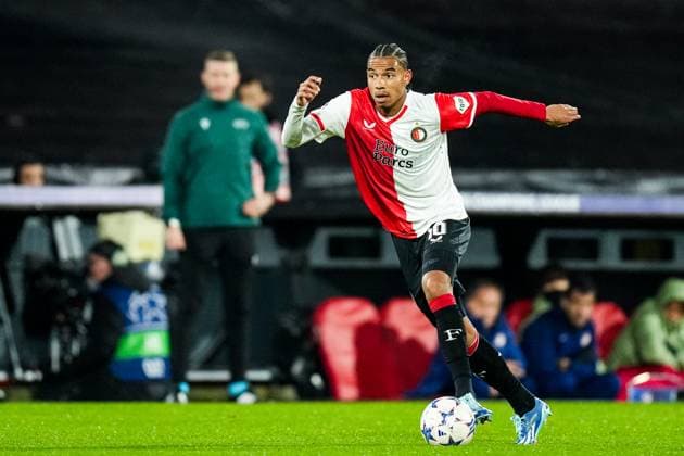 UEFA Champions League: Feyenoord v Atletico Madrid Rotterdam - Calvin Stengs of Feyenoord during the 5th leg of the UEFA Champions League group stage between Feyenoord v Atletico Madrid at Stadion Feijenoord De Kuip on 28 November 2023 in Rotterdam, The Netherlands. Copyright: xYannickxVerhoevenx