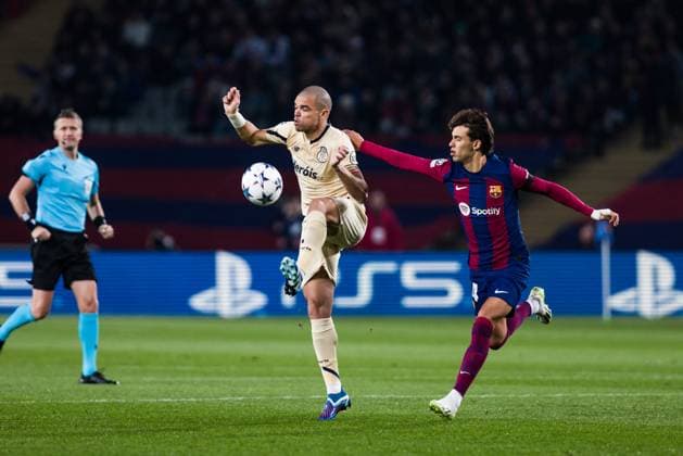 November 28, 2023, Barcelona, Barcelona, Spain: Pepe of FC PortoÃ‚ in action against Joao Felix of FC Barcelona, Barca during the UEFA Champions League, Group H match played between FC Barcelona and FC Porto at Olimpic de Montjuic stadium on November 28, 2023 in Barcelona, Spain. Barcelona Spain - ZUMAa181 20231128_zaa_a181_092 Copyright: xJavierxBorregox