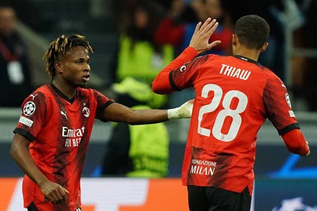 Foto Davide Spada LaPresse 28 novembre 2023 - Milano , Italia - calcio - Milan vs Borussia Dortmund - Champions League 2023 2024 - Stadio San Siro. Nella foto: esultanza dopo il gol 1-1 Samuel Chukwueze (AC Milan); November 28 , 2023 Milan , Italy - sport, calcio - Milan vs Borussia Dortmund - Champions League 2023 2024 - San Siro Stadium . In the pic : celebrates after scoring 1-1 Samuel Chukwueze (AC Milan);  Copyright: xSpada LaPressex