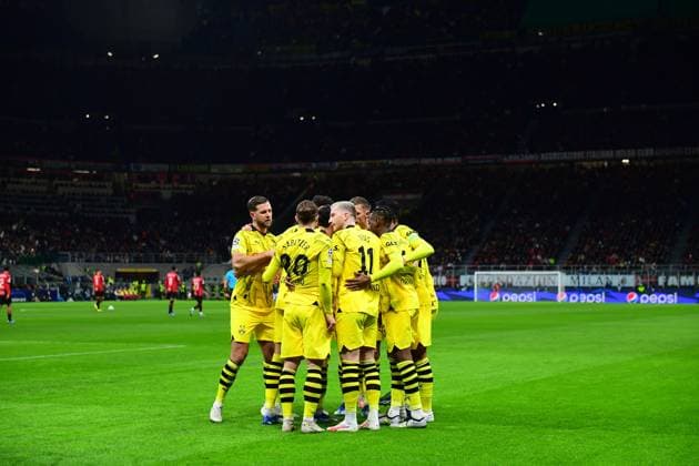 Italy, Milan, 28 11 2023, San Siro Stadium, AC Milan Borussia Dortmund UEFA Champions League 2023 2024 Group F, Marco Reus of Borussia Dortmund celebrates after scoring his team s first goal with team mates Milan San Siro Stadium Lombardy Italy  eu-images-560