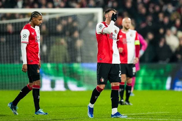UEFA Champions League: Feyenoord v Atletico Madrid Rotterdam - Santiago Gimenez of Feyenoord reacts to the 0-2 during the 5th leg of the UEFA Champions League group stage between Feyenoord v Atletico Madrid at Stadion Feijenoord De Kuip on 28 November 2023 in Rotterdam, The Netherlands. Copyright: xYannickxVerhoevenx