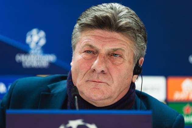 Champions League: Napoli press conference, PK, Pressekonferenz before the match against Real Madrid Walter Mazzarri, coach of Napoli, seen speaking during the press conference of the Champions League football match between Real Madrid and Napoli at Bernabeu Stadium in Madrid, Spain. Madrid Estadio Santiago Bernabeu Madrid Spain Copyright: xAlbertoxGardinx AGardin_20231128_football_Champions_Napoli_press_conference_114-Mejorado-NR