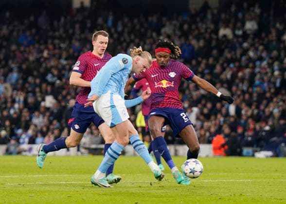Manchester City v Leipzig - UEFA Champions League - Group G - Etihad Stadium November 28, 2023, MANCHESTER: Manchester, England, 28th November 2023. Erling Haaland of Manchester City scores to make the score 1-2 during the UEFA Champions League match at the Etihad Stadium, Manchester. (Credit Image: Ã‚Â Andrew Yates Sportimage Cal Media) MANCHESTER EDITORIAL USE ONLY Copyright: xx ZUMA-20231128_faf_si1_149.jpg AndrewxYatesx csmphotothree204820