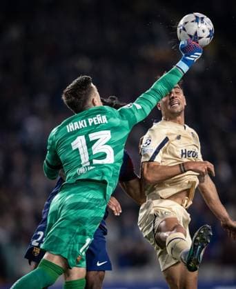 Barcelona vs Porto inaki pena in action during the game against Porto valid for Champions League at the Olimpic Lluis Companys stadium, in Barcelona, today november 28, 2023. Copyright: xx NOGU9989