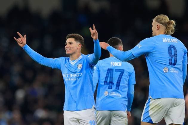 UEFA Champions League Group G Manchester City v RB Leipzig Julian Ãlvarez 19 of Manchester City celebrates his goal to make it 3-2 during the UEFA Champions League Group G match Manchester City vs RB Leipzig at Etihad Stadium, Manchester, United Kingdom, 28th November 2023 (Photo by Conor Molloy News Images) Manchester Etihad Stadium Manchester United, ManU Kingdom Copyright: xConorxMolloy NewsxImagesx
