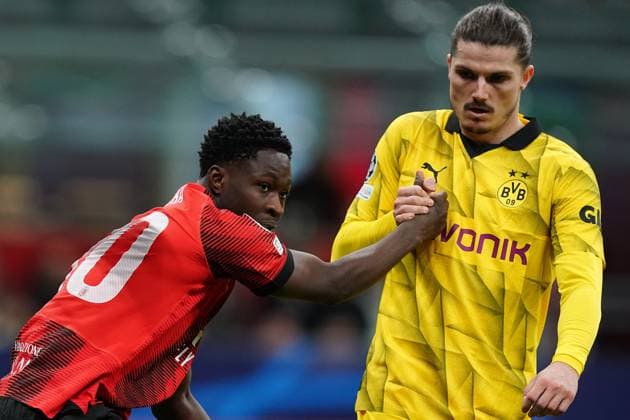 Foto Davide Spada LaPresse 28 novembre 2023 - Milano , Italia - calcio - Milan vs Borussia Dortmund - Champions League 2023 2024 - Stadio San Siro. Nella foto: Chaka Traor& xe8; (AC Milan); November 28 , 2023 Milan , Italy - sport, calcio - Milan vs Borussia Dortmund - Champions League 2023 2024 - San Siro Stadium . In the pic : Chaka Traor& xe8; (AC Milan);  Copyright: xSpada LaPressex