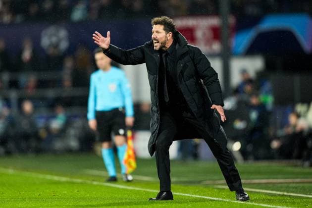 UEFA Champions League: Feyenoord v Atletico Madrid Rotterdam - Atletico Madrid coach Diego Simeone during the 5th leg of the UEFA Champions League group stage between Feyenoord v Atletico Madrid at Stadion Feijenoord De Kuip on 28 November 2023 in Rotterdam, The Netherlands. Copyright: xTomxBodex