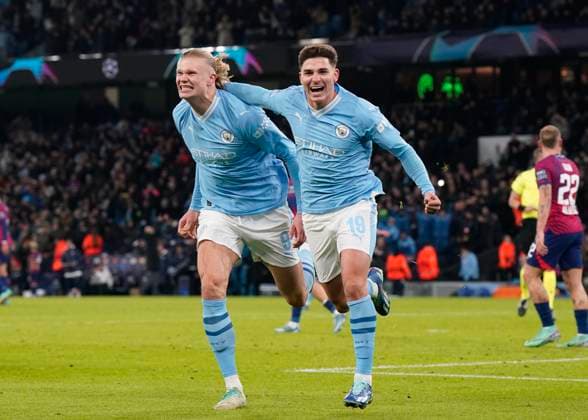 Manchester City v Leipzig - UEFA Champions League - Group G - Etihad Stadium November 28, 2023, MANCHESTER: Manchester, England, 28th November 2023. Julian Alvarez of Manchester City (r) celebrates scoring their third goal during the UEFA Champions League match at the Etihad Stadium, Manchester. (Credit Image: Ã‚Â Andrew Yates Sportimage Cal Media) MANCHESTER EDITORIAL USE ONLY Copyright: xx ZUMA-20231128_faf_si1_199.jpg AndrewxYatesx csmphotothree204865