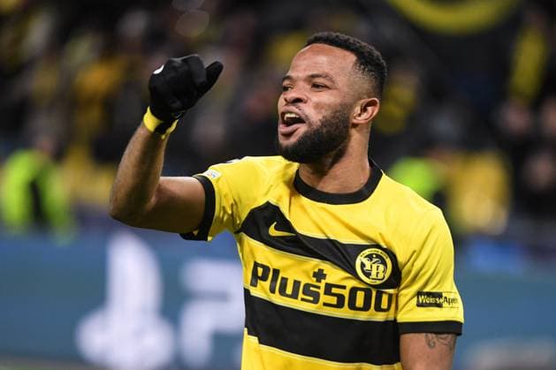 BERN, SWITZERLAND NOVEMBER 28 Meschack Elia of Young Boys celebrates with his teammates after winning during the UEFA Champions League Group Stage match between BSC Young Boys and FK Crvena zvezda at Stadion Wankdorf on November 28, 2023 in Bern, Switzerland Bern Stadion Wankdorf Bern Switzerland Copyright: xJustPictures.ch ManuelxWinterbergerx jp-en-EuSpIm-Y.Boys_Crvena_28Nov2023_00090