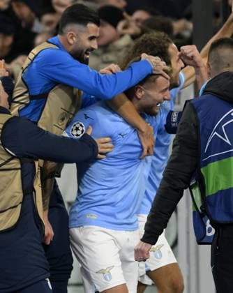 (231129) -- ROME, Nov. 29, 2023 -- Lazio s Ciro Immobile (2nd R) celebrates his goal with his teammates during the UEFA Champions League Group E match between Lazio and Celtic in Rome, Italy, Nov. 28, 2023. (Photo by Xinhua) (SP)ITALY-ROME-UEFA CHAMPIONS-LAZIO VS CELTIC AugustoxCasasoli 