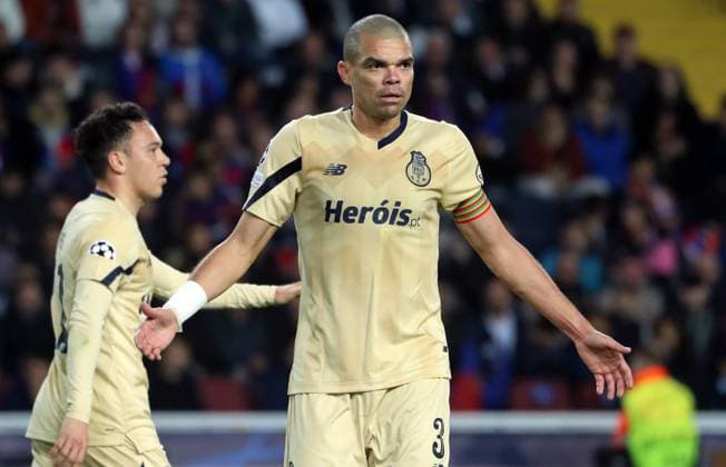 FC Barcelona, Barca v FC Porto: Group H - UEFA Champions League 2023 24 Pepe is playing in the match between FC Barcelona and FC Porto, corresponding to week 5 of the group stage of the UEFA Champions League, at the Olympic Stadium Lluis Companys in Barcelona, Spain, on November 28, 2023. Barcelona Barcelona Spain  Copyright: xUrbanandsportx originalFilename:urbanandsport-fcbarcel231128_npap4.jpg