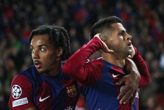 FC Barcelona, Barca v FC Porto: Group H - UEFA Champions League 2023 24 Joao Cancelo is celebrating a goal during the match between FC Barcelona and FC Porto for week 5 of the group stage of the UEFA Champions League, played at the Olympic Stadium Lluis Companys in Barcelona, Spain, on November 28, 2023. Barcelona Barcelona Spain  Copyright: xUrbanandsportx originalFilename:urbanandsport-fcbarcel231128_npxkm.jpg