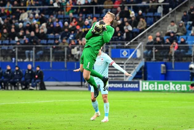 Football I Men I UEFA I Champions League l FC Shakhtar Donetsk Royal Antwerp FC I 5 Matchday I Group H I Season 2023 2024 I Shakhtar Donetsk I 28 11 2023 I Butez Jean Royal Antwerp , Sportplatz Volksparkstadion, Hamburg, Stellingen Hamburg Germany