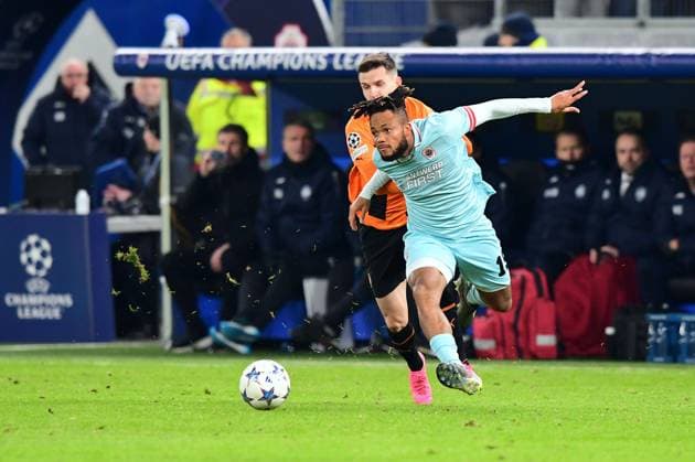 Football I Men I UEFA I Champions League l FC Shakhtar Donetsk Royal Antwerp FC I 5 Matchday I Group H I Season 2023 2024 I Shakhtar Donetsk I 28 11 2023 I v v Ejuke Chidera Royal Antwerp , Kryskiv Dmytro FC Shakhtar Donetsk , Sportplatz Volksparkstadion, Hamburg, Stellingen Hamburg Germany