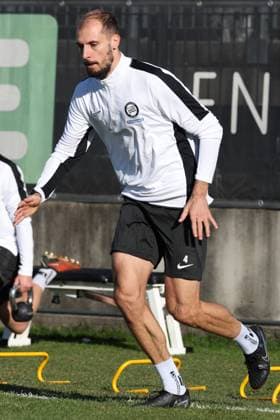 SOCCER - UEFA EL, Sturm vs Czestochowa GRAZ,AUSTRIA,29.NOV.23 - SOCCER - UEFA, group stage, SK Sturm Graz vs Rakow Czestochowa, preview, training Sturm. Image shows Jon Gorenc-Stankovic (Sturm).  GEPAxpictures xChrisxBauer