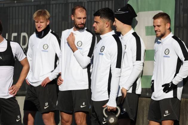 SOCCER - UEFA EL, Sturm vs Czestochowa GRAZ,AUSTRIA,29.NOV.23 - SOCCER - UEFA, group stage, SK Sturm Graz vs Rakow Czestochowa, preview, training Sturm. Image shows Samuel Stueckler, Jon Gorenc-Stankovic, Jusuf Gazibegovic and Tomi Horvat (Sturm).  GEPAxpictures xChrisxBauer