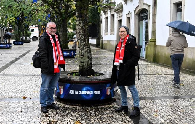 Football, Men, Season 2023 2024, UEFA Champions League Group C, Matchday 5 , SC Sporting Braga 1 FC Union Berlin, Union fans in the city center of Braga, 29 11 2023, Copyright: xMatthiasxKochx