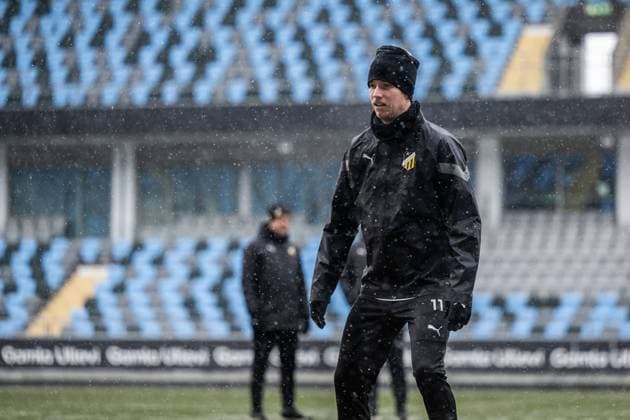 231129 Samuel Gustafson during a training session with Häcken on November 29, 2023 in Gothenburg Photo Mathias Bergeld BILDBYRAN code MB MB0784 fotboll football soccer fotball uefa europa league träning practice training häcken bbeng  Copyright: MATHIASxBERGELD BB231129MB035