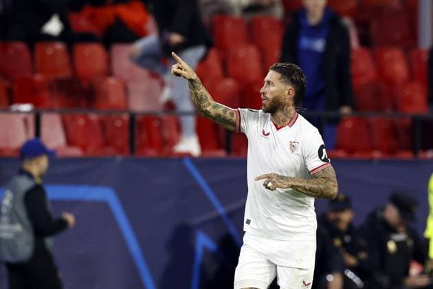 SEVILLA - Sergio Ramos of Sevilla FC celebrates the 1-0 during the UEFA Champions League Group B match between Sevilla FC and PSV Eindhoven at the Estadio Ramon Sanchez-Pizjuan on November 29, 2023 in Seville, Spain. ANP MAURICE VAN STEEN UEFA Champions League 2023 24 2023 2024 xVIxANPxSportx xxANPxIVx 485046979 originalFilename: 485046979.jpg