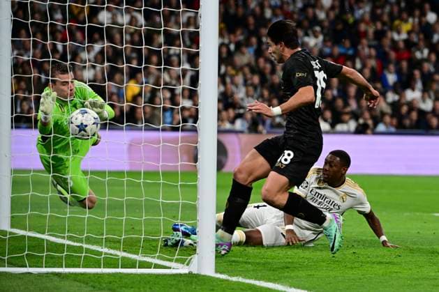 Goal for 0 1 by Giovanni Simeone 18 Napoli , Real Madrid vs SSC Napoli, Soccer, Champions League, Group stage, 29 11 2023 Madrid Madrid Spain Copyright: xkolbert-press MarcxNiemeyerx