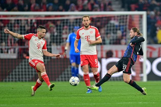 from left Raphael GUERREIRO FC Bayern Munich, FCB, 22 Harry KANE FC Bayern Munich, FCB, 9 Rasmus FALK FC Copenhagen, 33 in duel, duel, tackle, dynamic, action, action, 29 11 2023, Munich Germany , Football, UEFA Champions League, group stage, FC Bayern Munich FC Copenhagen xslx