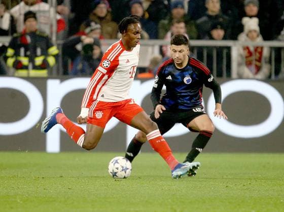 V li Mathys Tel Bayern , Roony Bardghji Kopenhagen FC Bayern München FC Kopemhagen München, GER, 29 11 2023, Sport Soccer Champions League Season 23 24