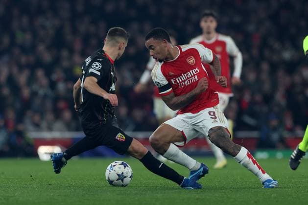London, England, 29 November 2023: Gabriel Jesus of Arsenal and Przemyslaw Frankowski of Lens battle for possession during the UEFA Champions League football match between Arsenal and Lens at Emirates Stadium in London, England. FOOTBALL : Arsenal vs Lens - UEFA Ligue des Champions - 29 11 2023 SPP Panoramic 