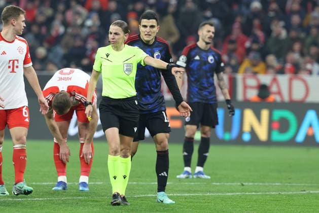 Referee, Referee, Stephanie Frappart, FC Bayern Muenchen vs FC Copenhagen, Champions League, Football, Preliminary round, Second leg, 29 11 2023 Muenchen Bayern Germany Copyright: xkolbert-press ChristianxKolbertx
