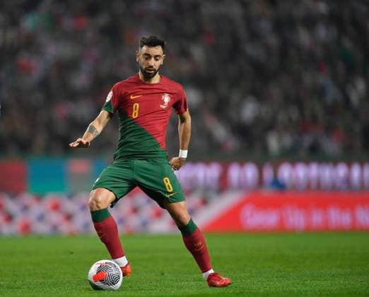 Portugal V Iceland: Group J - UEFA EURO, EM, Europameisterschaft,Fussball 2024 European Qualifiers Bruno Fernandes of Portugal is in action during the Group J - UEFA EURO 2024 European Qualifiers match between Portugal and Iceland at Estadio Jose Alvalade in Lisbon, Portugal, on November 19, 2023. Lisbon Portugal  Copyright: xAlexxNicodimx originalFilename:nicodim-portugal231119_npxbk.jpg