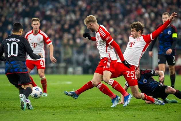 27 Konrad Laimer, 25 Thomas Mueller, FC Bayern Muenchen vs F C Copenhagen, ChampionsLeague, Muenchen 2023 11 29 Â