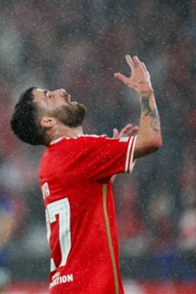 2023 11 29 UEFA Champions League Group Stage Matchday 5 Group D SL Benfica Inter Milan v l , Rafa Silva S L Benfica disappointed, disappointed looking, dissapointed, sad, frustrated, frustrated, frustrated Copyright: JoaquimxFerreira