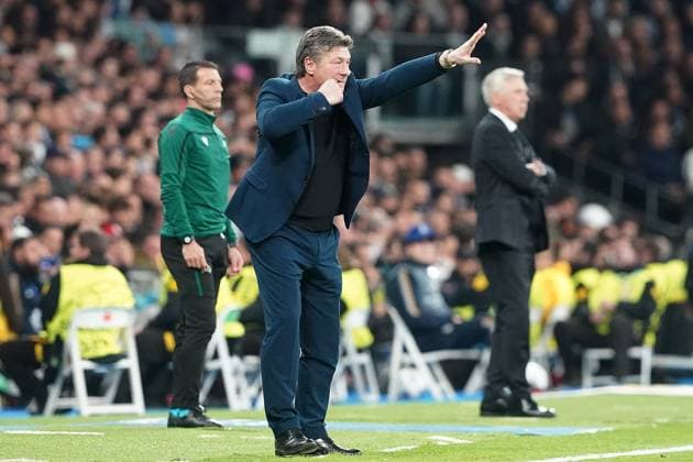 Champions League - Real Madrid v Napoli SSC Napoli s coach Walter Mazzarri during Champions League 2023 2024, Group C match Real Madrid v Napoli on November 29, 2023 in Madrid, Spain. Photo by Acero AlterPhotos ABACAPRESS.COM Madrid Spain  Copyright: xAcero AlterPhotos ABACAx