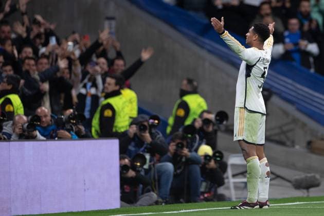 (231130) -- MADRID, Nov. 30, 2023 -- Real Madrid s Jude Bellingham celebrates a goal during the UEFA Champions League Group C match between Real Madrid and SSC Napoli at the Santiago Bernabeu Stadium in Madrid, Spain, on Nov. 29, 2023. ) (SP)SPAIN-MADRID-FOOTBALL-UEFA CHAMPIONS-REAL MADRID VS SSC NAPOLI MengxDingbo 