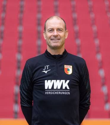 Jess Thorup FC Augsburg 1 BL, portrait date 2023 2024