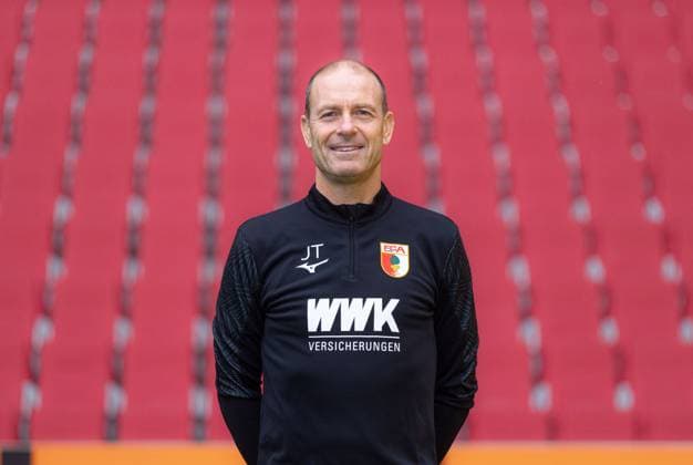 Jess Thorup FC Augsburg 1 BL, portrait date 2023 2024