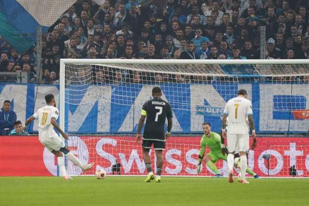 Fußball, EL, Olympique Marseille - Ajax Amsterdam Penalty - Pierre Emerick Aubameyang (Olympique de Marseille) FOOTBALL : Olympique de Marseille vs Ajax d™Amsterdam - Europa League - Phase de groupe - Marseille - 30 11 2023 NorbertScanella Panoramic 