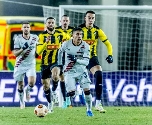 GÖTEBORG 20231130 Leverkusens Gustavo Puerta during Thursdays Europa League group H football match between BK Häcken and Bayer Leverkusen from Germany at Gamla Ullevi GÖTEBORG SWEDEN x9200x  Copyright: xAdamxIhse TTx EUROPA LEAGUE HÄCKEN-LEVERKUSEN