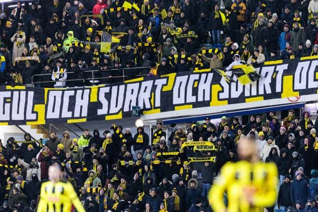 231130 Fans of BK Häcken during the UEFA Europa League football match between BK Häcken and Bayer Leverkusen on November 30, 2023 in Gothenburg Photo Michael Erichsen BILDBYRAN COP 89 MI0578 fotboll football soccer fotball uefa europa league bk häcken bayer leverkusen bbeng publik  Copyright: MICHAELxERICHSEN BB231130MI061