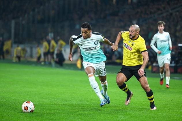 Football Europa League match - AEK FC vs Brighton - UEFA Europa League, Group B 9 Joao Pedro of Brighton & Hove Albion competing with 5 Nordin Amrabat of AEK FC during the UEFA Europa League, Group B match between AEK FC and Brighton & Hove Albion at Opap Arena on November 30, 2023, in Athens, Greece. Athens Greece  Copyright: xIPAxSport ABACAx