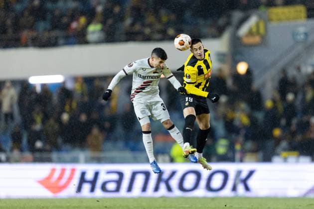231130 Gustavo Puerta of Bayer Leverkusen and Srdjan Hrstic of BK Häcken during the UEFA Europa League soccer match between BK Häcken and Bayer Leverkusen on November 30, 2023 in Gothenburg Photo Michael Erichsen BILDBYRAN COP 89 MI0578 bayer leverkusen bbeng bk häcken football fotball fotboll fotboll soccer uefa europa league  Copyright: MICHAELxERICHSEN BB231130MI082