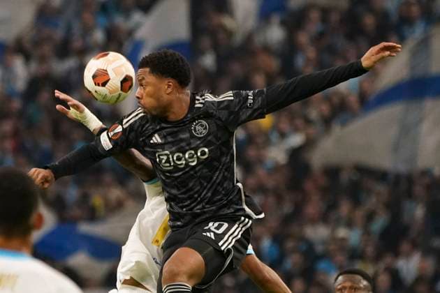 Sport Bilder des Tages Chuba Akpom (Ajax) FOOTBALL : Olympique de Marseille vs Ajax d™Amsterdam - Europa League - Phase de groupe - Marseille - 30 11 2023 NorbertScanella Panoramic 