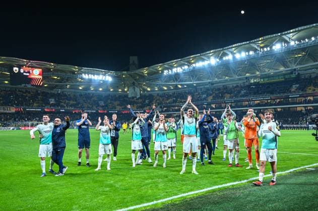 Football Europa League match - AEK FC vs Brighton - UEFA Europa League, Group B Players of Brighton & Hove Albion celebrate the victory during the UEFA Europa League, Group B match between AEK FC and Brighton & Hove Albion at Opap Arena on November 30, 2023, in Athens, Greece. Athens Greece  Copyright: xIPAxSport ABACAx