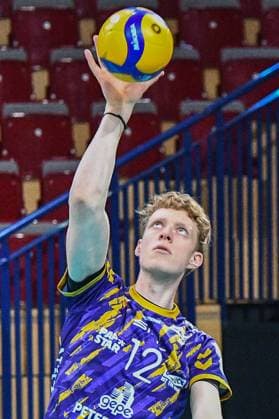 Siebe Korenblek Powervolleys Düren, 12 with ball, Action, Action, Game scene, 30 11 2023, Düren Germany , Volleyball, CEV Cup, SWD Powervolleys Düren OK Strumica xmhx