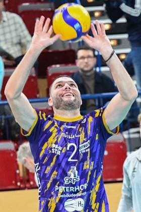 Nico Wegner Powervolleys Düren, 2 on the ball during warm-up, Action, Action, Game scene, 30 11 2023, Düren Germany , Volleyball, CEV Cup, SWD Powervolleys Düren OK Strumica xmhx