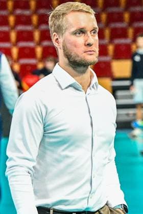 Matti Alatalo Head Coach Powervolleys Düren , Portrait, Portrait, 30 11 2023, Düren Germany , Volleyball, CEV Cup, SWD Powervolleys Düren OK Strumica xmhx