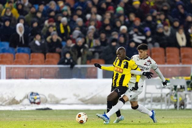 231130 Edward Chilufya of BK Häcken and Gustavo Puerta of Bayer Leverkusen during the UEFA Europa League soccer match between BK Häcken and Bayer Leverkusen on November 30, 2023 in Gothenburg Photo Michael Erichsen BILDBYRAN COP 89 MI0578 bayer leverkusen bbeng bk häcken football fotball fotboll fotboll soccer uefa europa league  Copyright: MICHAELxERICHSEN BB231130MI109