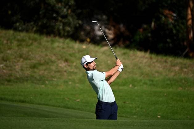 GOLF AUSTRALIAN OPEN, Joaquin Niemann of Chile plays a shot from the 13th fairway during Round 2 of the Australian Open 2023 at the Lakes Golf Club in Sydney, Friday, December 1, 2023. ( NO ARCHIVING, EDITORIAL USE ONLY, NO USE IN BOOKS WITHOUT CONSENT SYDNEY NEW SOUTH WALES AUSTRALIA  Copyright: xDANxHIMBRECHTSx 20231201001872154195