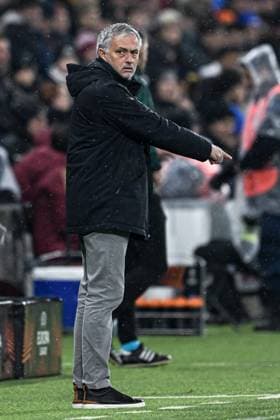 Geneve, Switzerland, 30.11.23: Head Coach Roma Jose Mourinho during the Europa League group stage match between Servette FC and AS Roma at Stade de Geneve in Geneve, Switzerland Soccer (Cristiano Mazzi SPP) Copyright: xCristianoxMazzix xSPPx spp-en-CrMaSp-CM1_2339