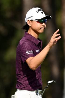 GOLF AUSTRALIAN OPEN, Min Woo Lee of Australia gestures after finishing his round during Round 2 of the Australian Open 2023 at the Australian Golf Club in Sydney, Friday, December 1, 2023. ( NO ARCHIVING, EDITORIAL USE ONLY, NO USE IN BOOKS WITHOUT CONSENT SYDNEY NEW SOUTH WALES AUSTRALIA  Copyright: xDANxHIMBRECHTSx 20231201001872264420